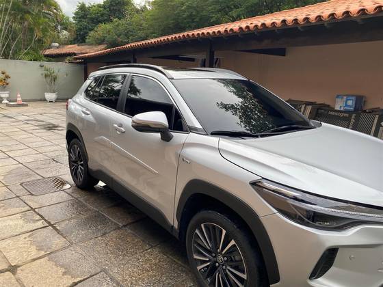 TOYOTA COROLLA CROSS 1.8 VVT-I HYBRID FLEX XRX CVT TOYOTA COROLLA CROSS 1.8 VVT-I HYBRID FLEX XRX CVT